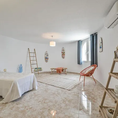 Guzman - Anneida 别墅