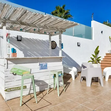 Guzman - Anneida Villa Calpe