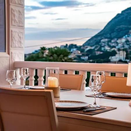 Guzman - Anneida 别墅